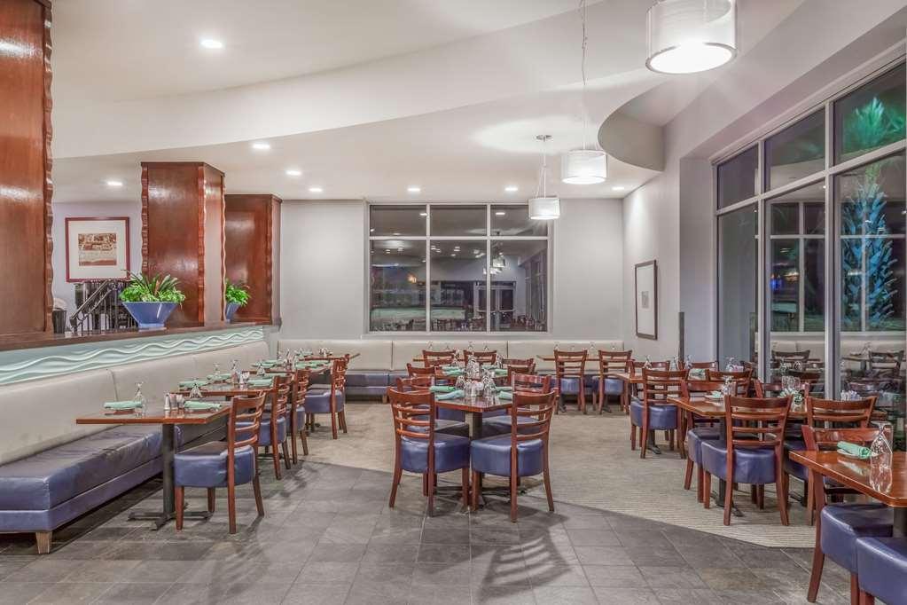 Wyndham Virginia Beach Oceanfront Restaurant photo