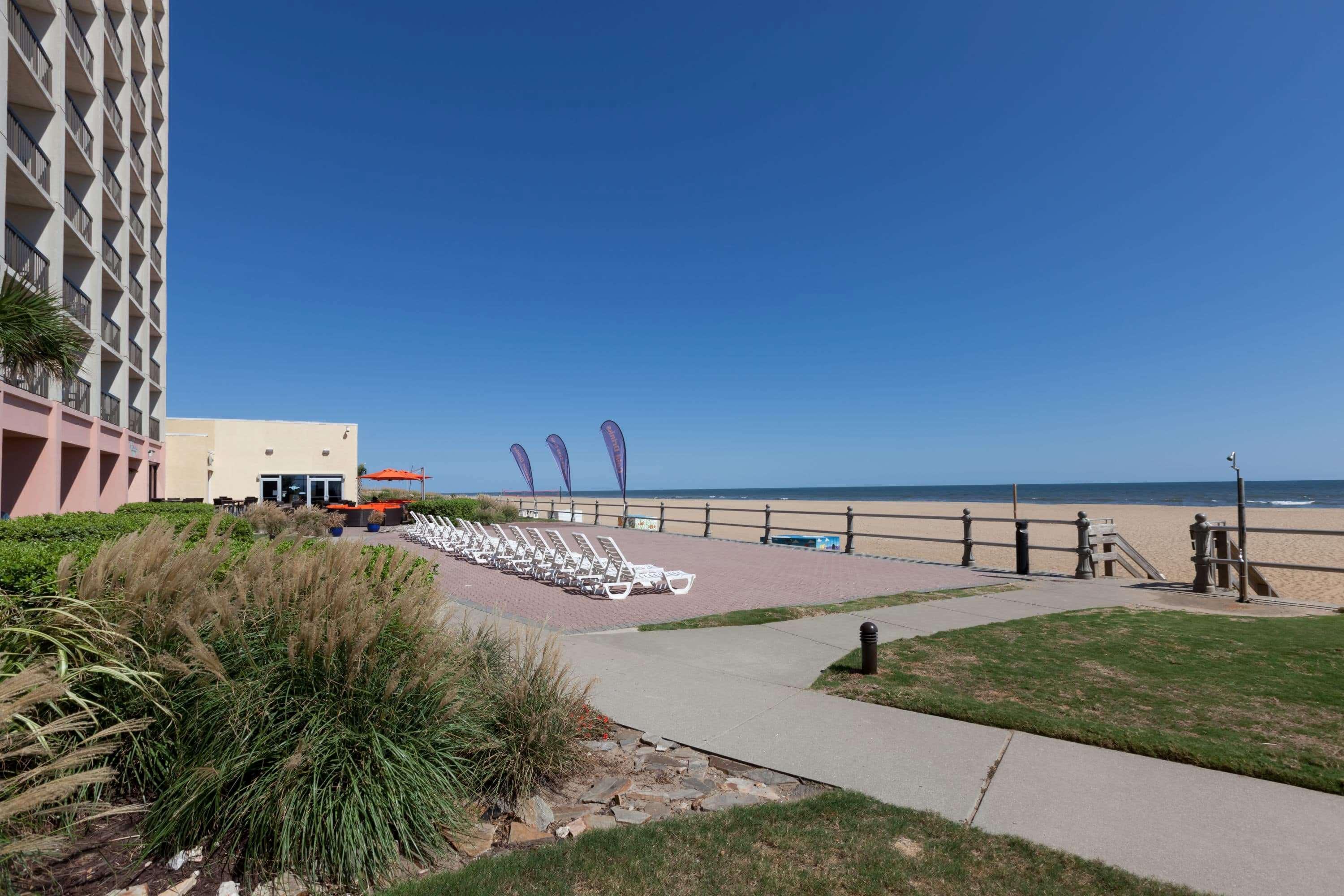 Wyndham Virginia Beach Oceanfront Exterior photo