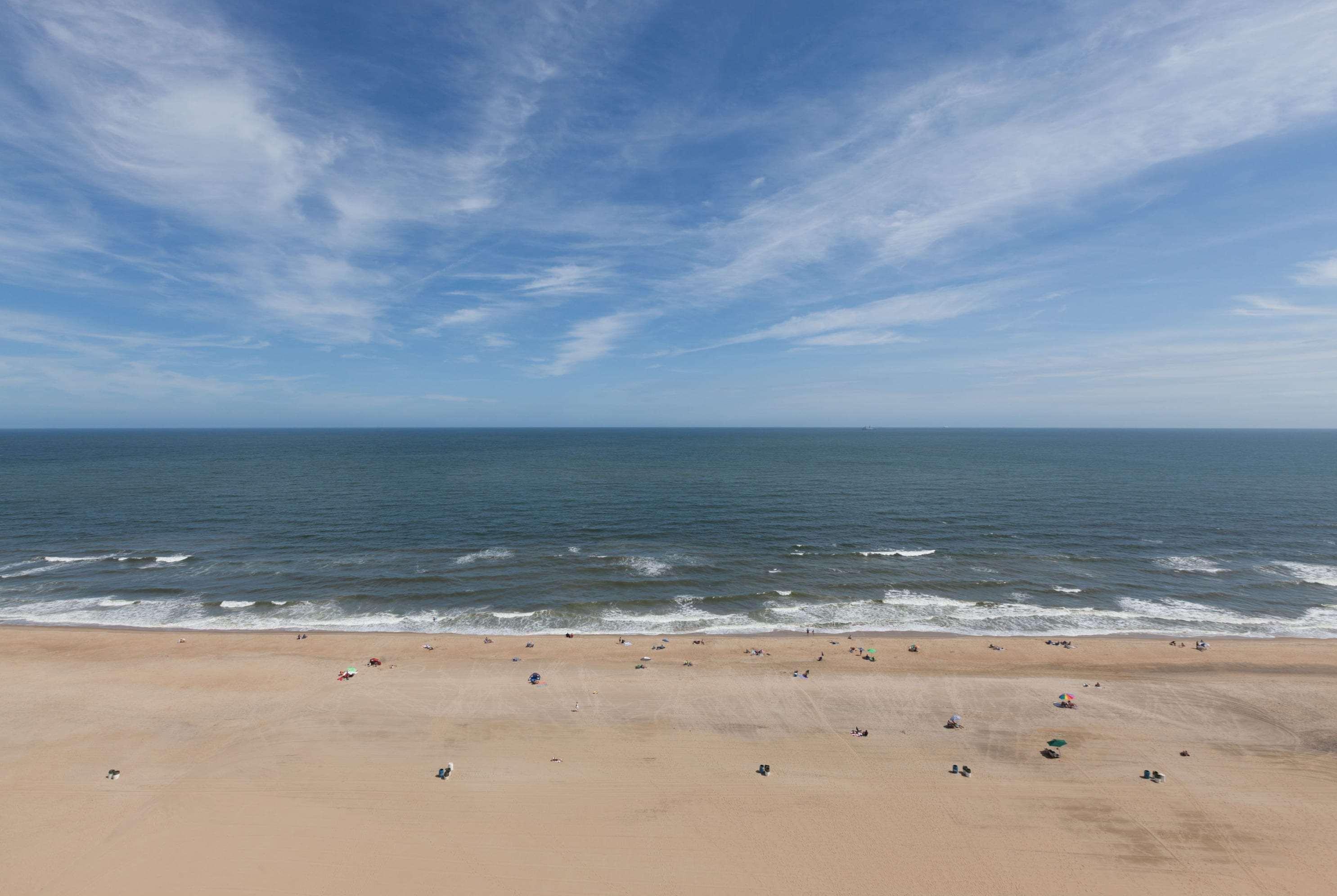 Wyndham Virginia Beach Oceanfront Exterior photo